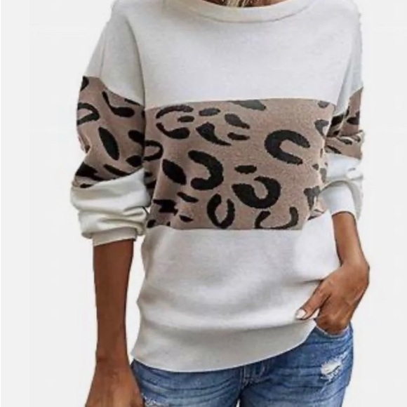 Sweater - Picture 2 of 2